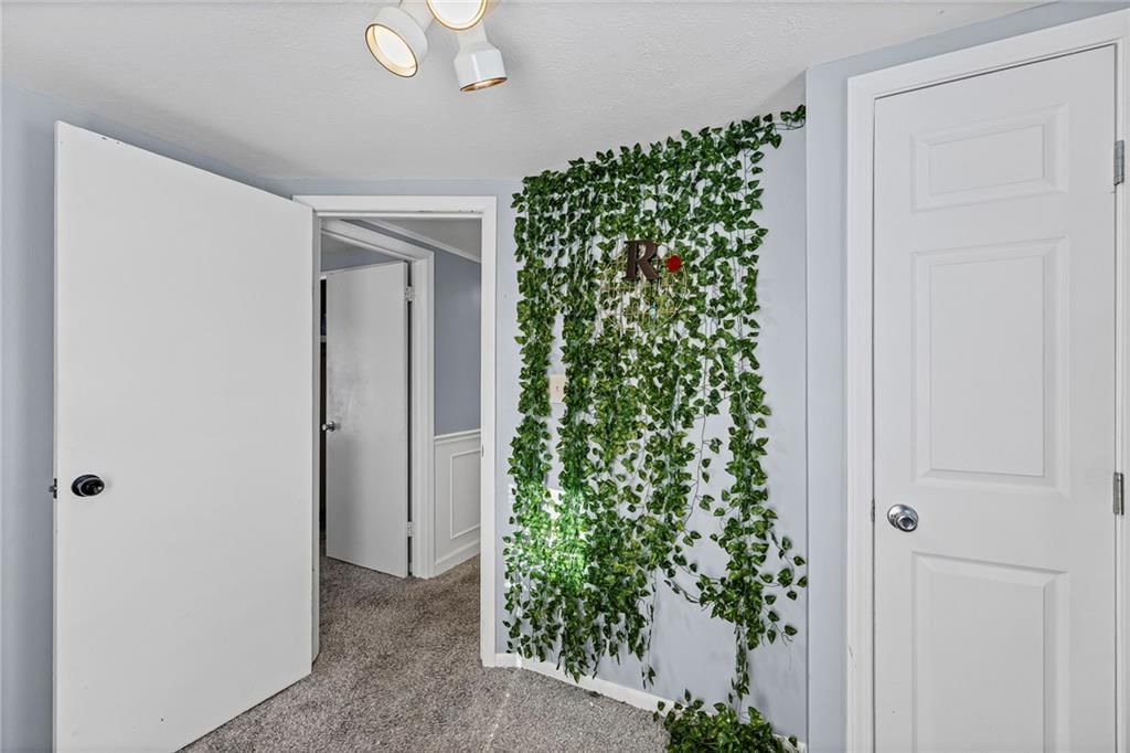 10935 Bristol Terrace — photo 20