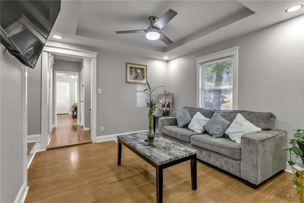 818 W 30 Street — photo 7