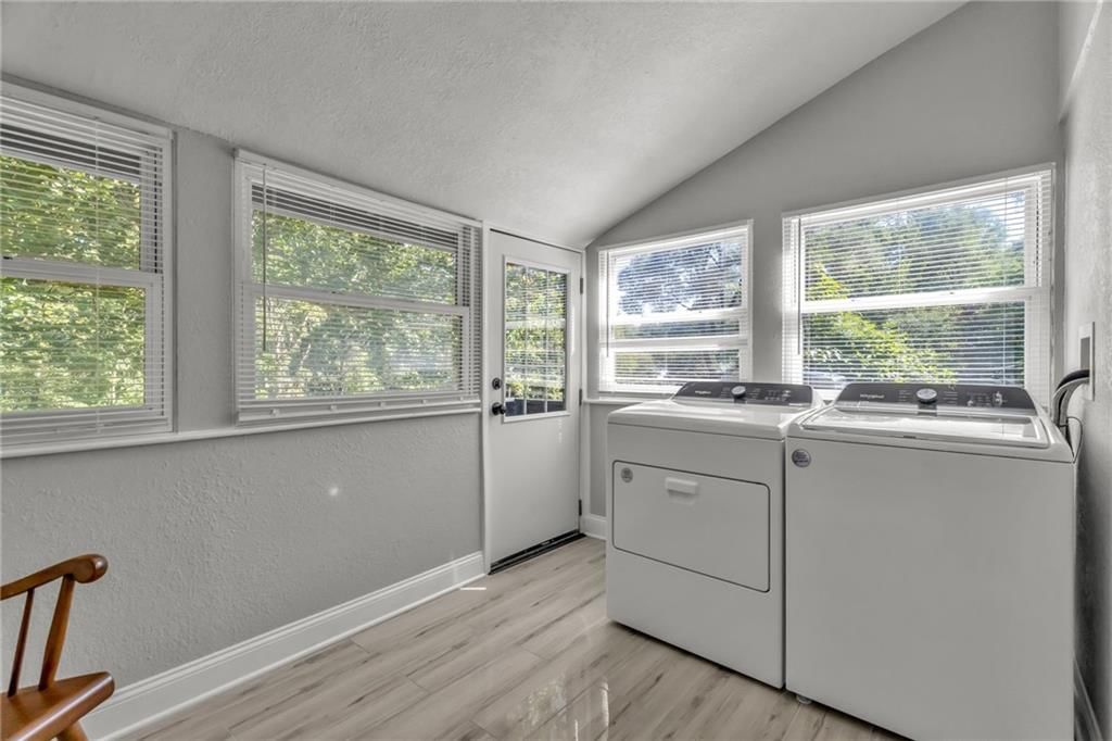 818 W 30 Street — photo 15
