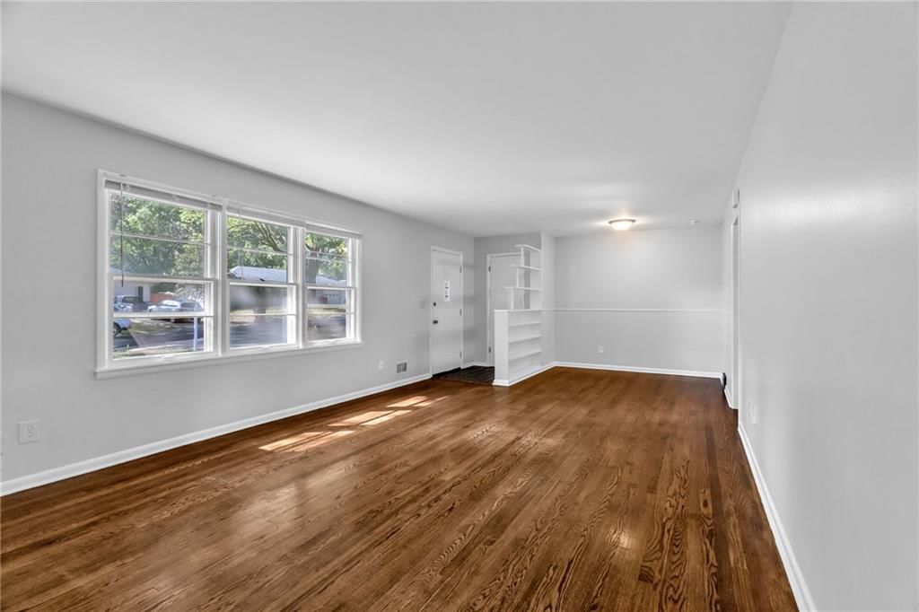 Photo 6 of 30 - 304 SW 7th Street Terrace