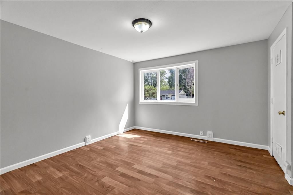 810 NE 62nd Street — photo 9