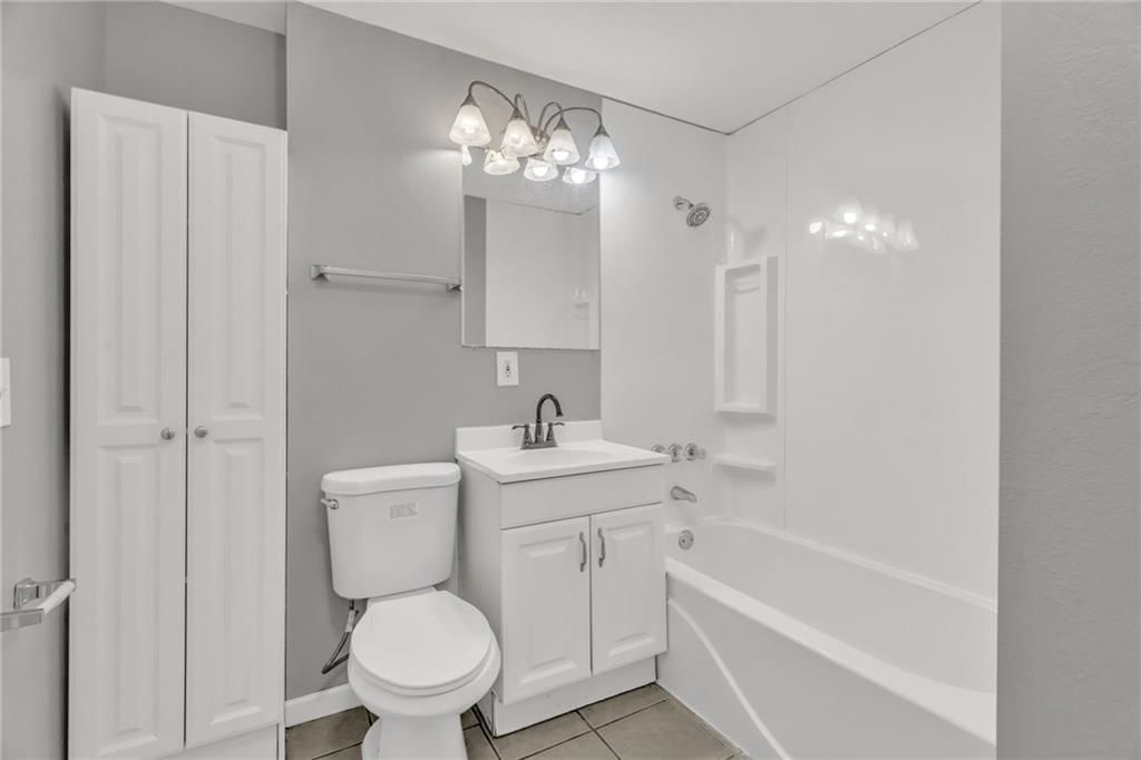 810 NE 62nd Street — photo 21
