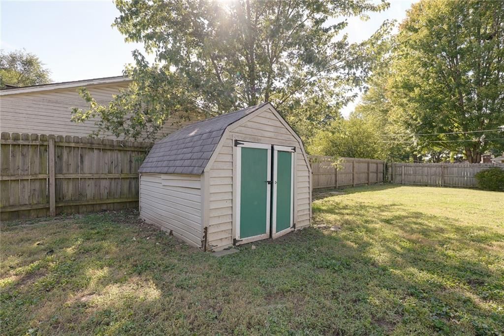 2608 S Baker Road — photo 26