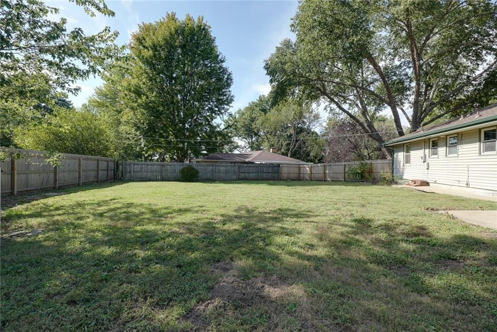 2608 S Baker Road — photo 27
