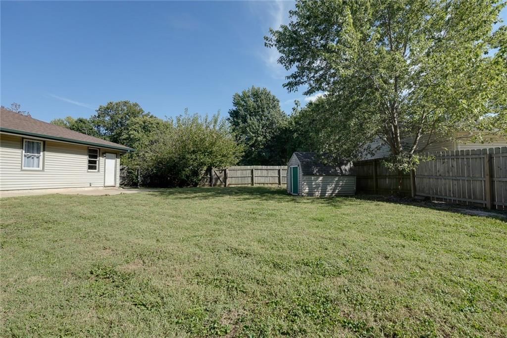 2608 S Baker Road — photo 29