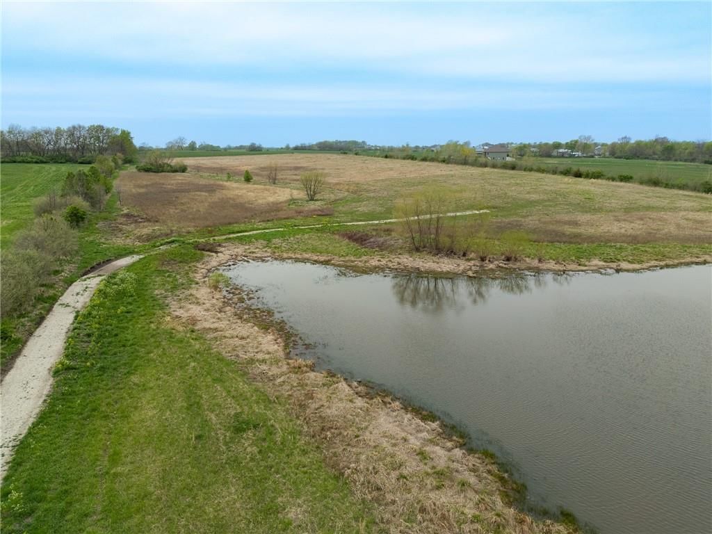 19810 N US 69 Highway — photo 4
