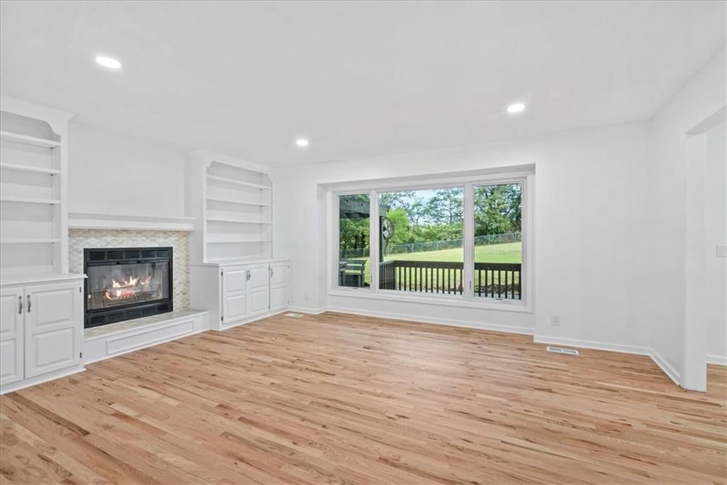 24 Timber Creek Drive — photo 9