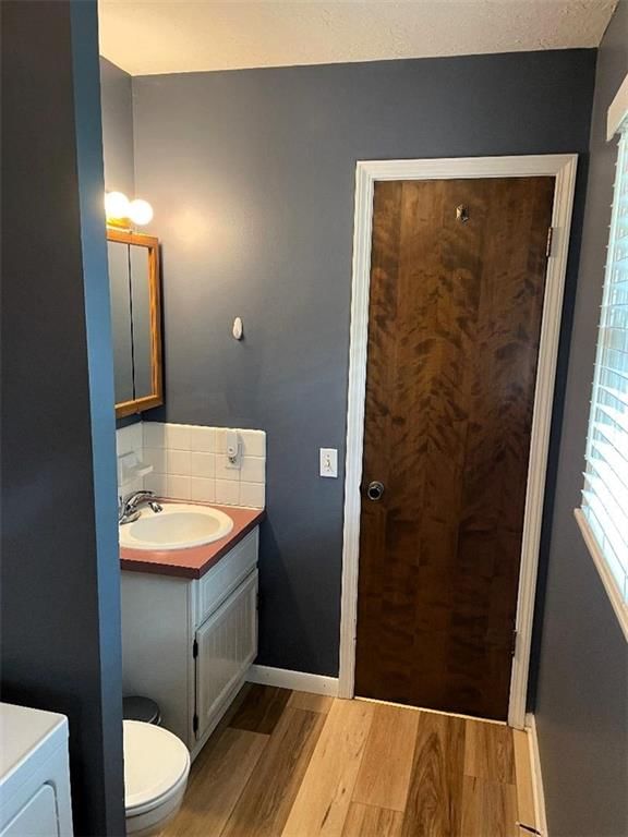 102 SW Moore Court — photo 18