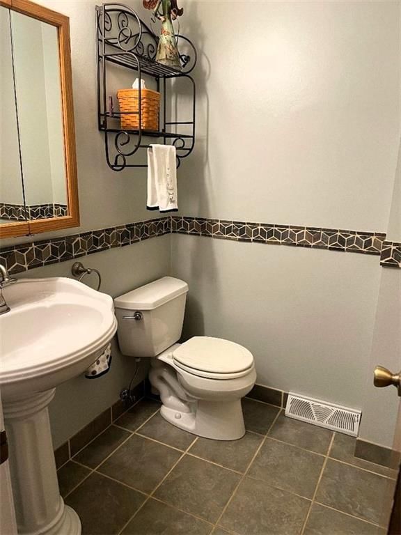 102 SW Moore Court — photo 23
