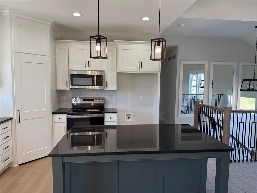 1329 N Holland Road — photo 10