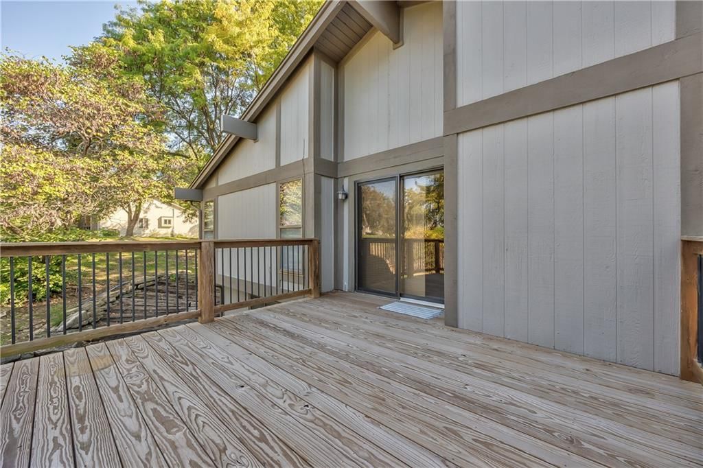 16513 W 133rd Street — photo 32