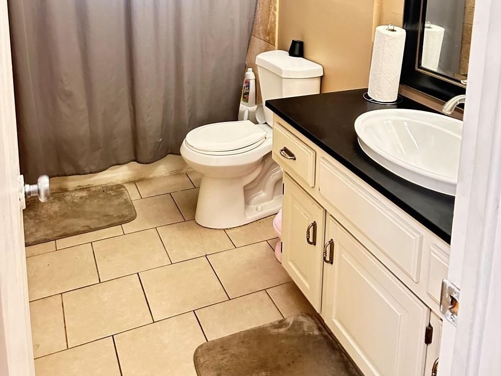 4406 E 108th Street — photo 20