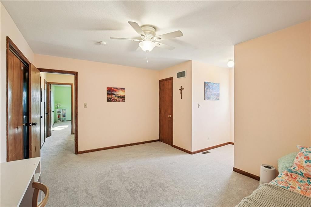 601 NW 400 Road — photo 32