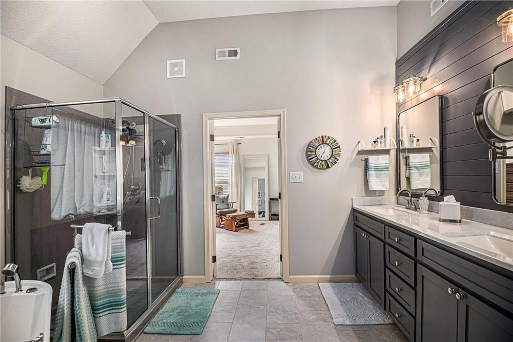 705 Rock Creek Drive — photo 27