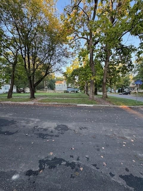 601 W Euclid Street — photo 5