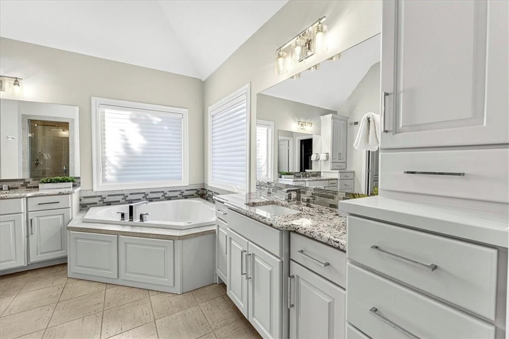 15206 CATALINA Street — photo 28