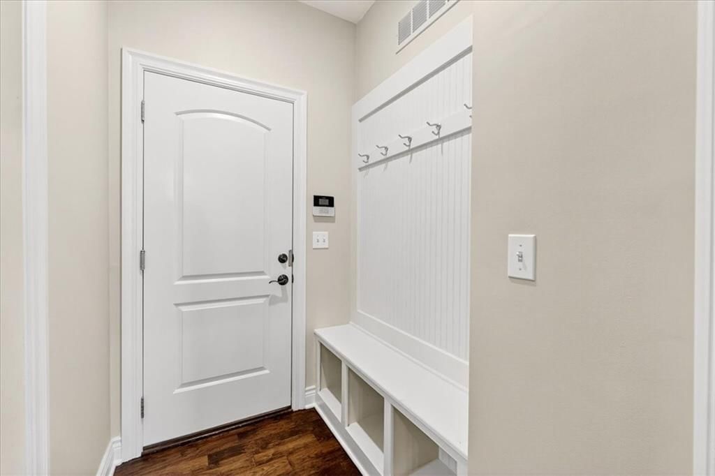 15206 CATALINA Street — photo 40