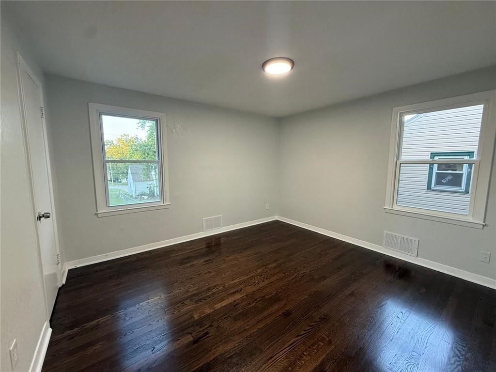 3818 E 71 Terrace — photo 13