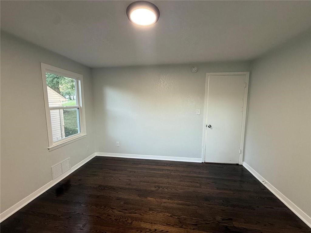 3818 E 71 Terrace — photo 15