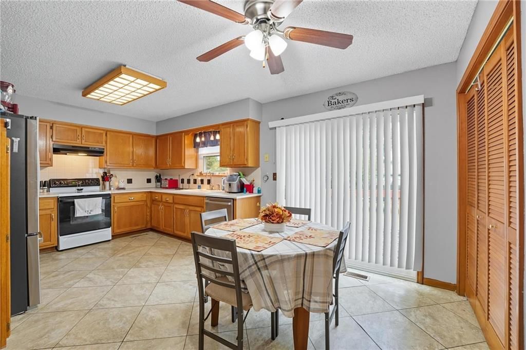 209 Cross Creek Drive — photo 5