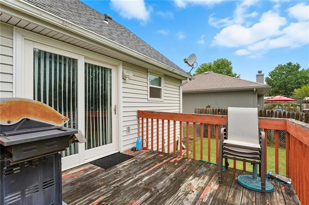 209 Cross Creek Drive — photo 29