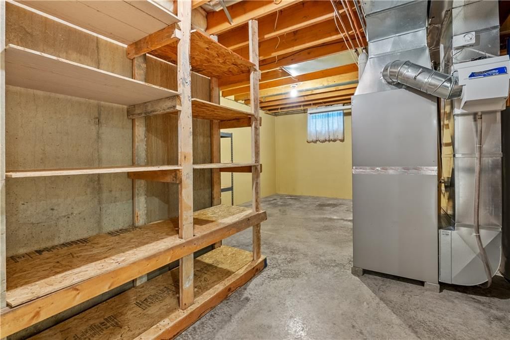 Photo 33 of 35 - 3107 S Cochise Avenue