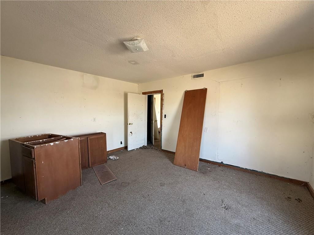 801 E Park Street — photo 6