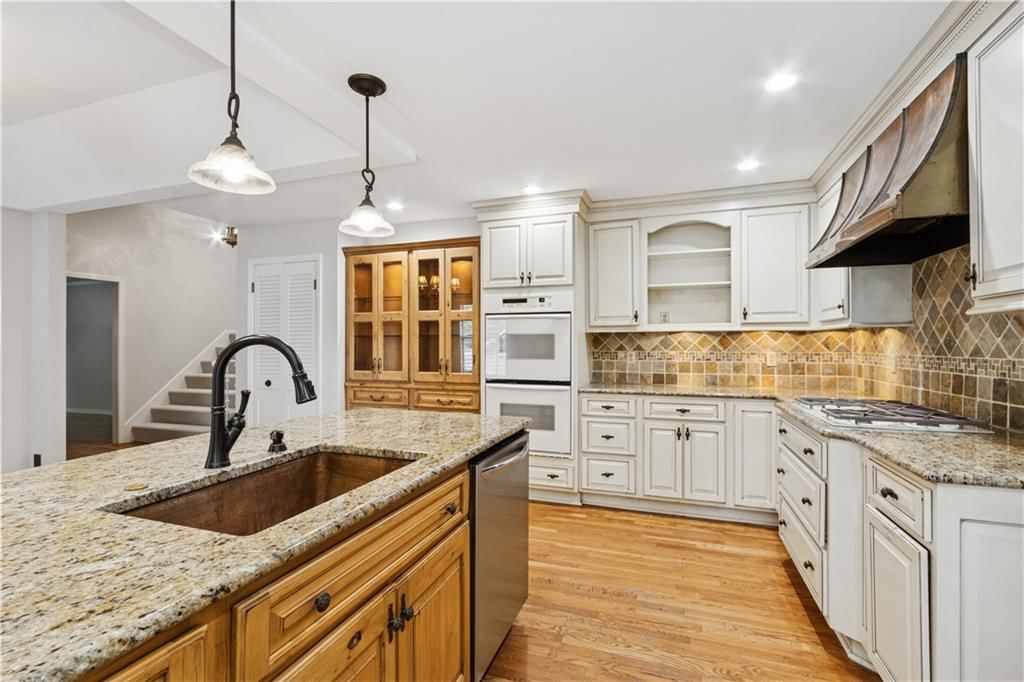 12640 Oakmont Drive — photo 3