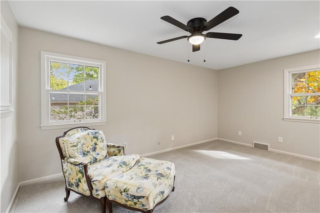12640 Oakmont Drive — photo 13