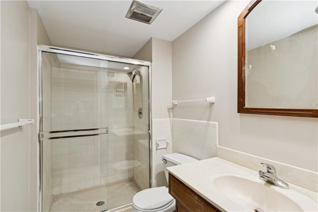 12640 Oakmont Drive — photo 18