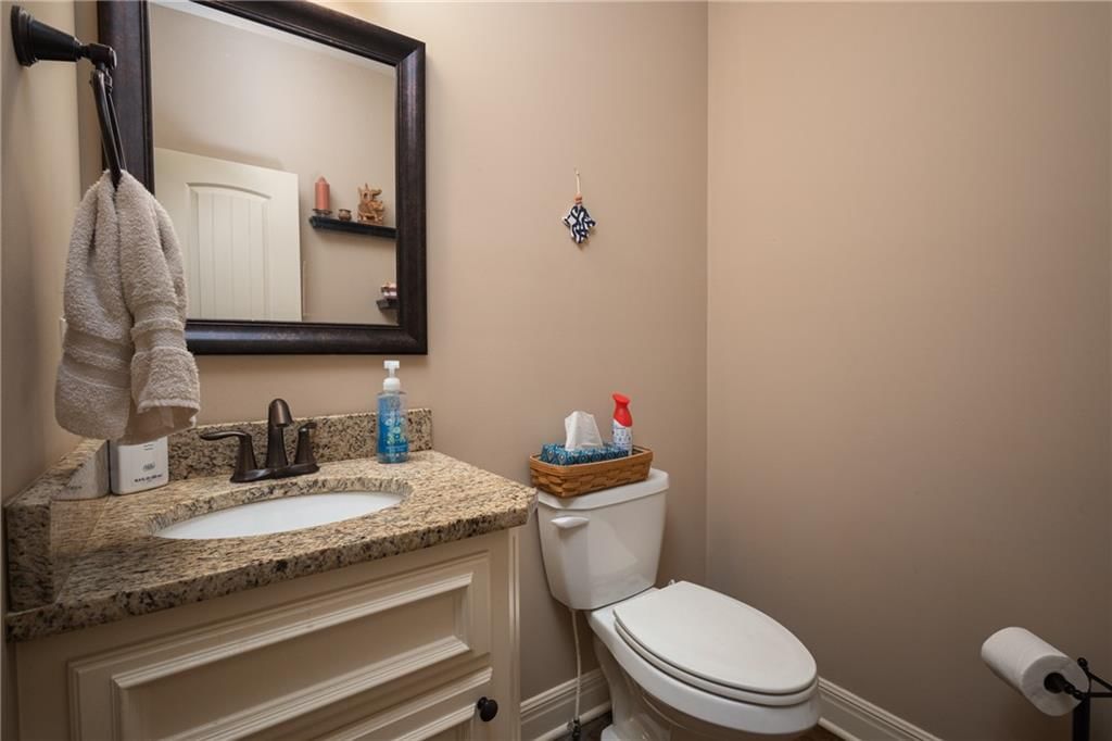 1814 Cayhill Court — photo 22