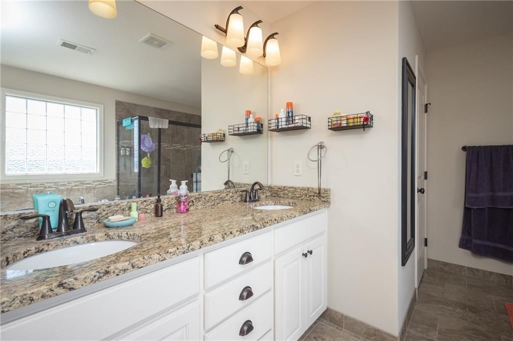 1814 Cayhill Court — photo 25