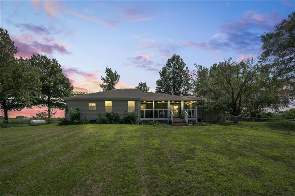 28010 E Lone Jack/Lee's Summ Road — photo 31