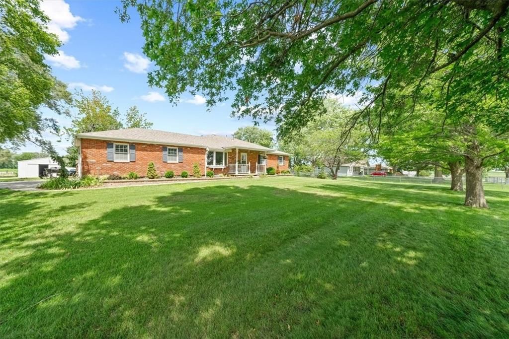 28010 E Lone Jack/Lee's Summ Road — photo 41