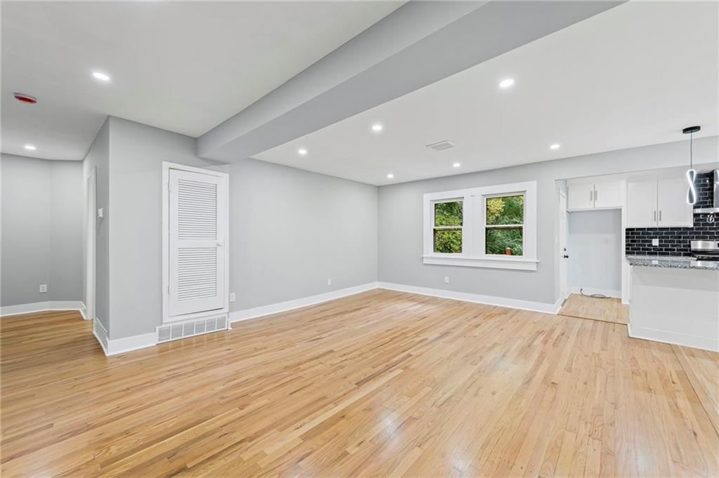 116 N Emerson Avenue — photo 7