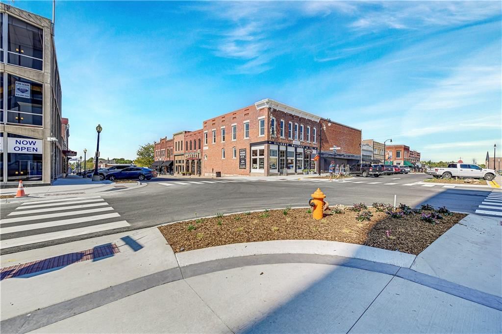 120 S Liberty Street — photo 31
