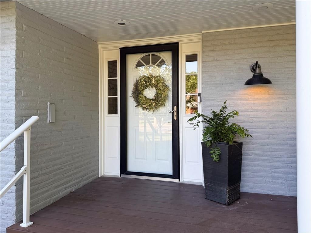 8228 Ensley Lane — photo 4