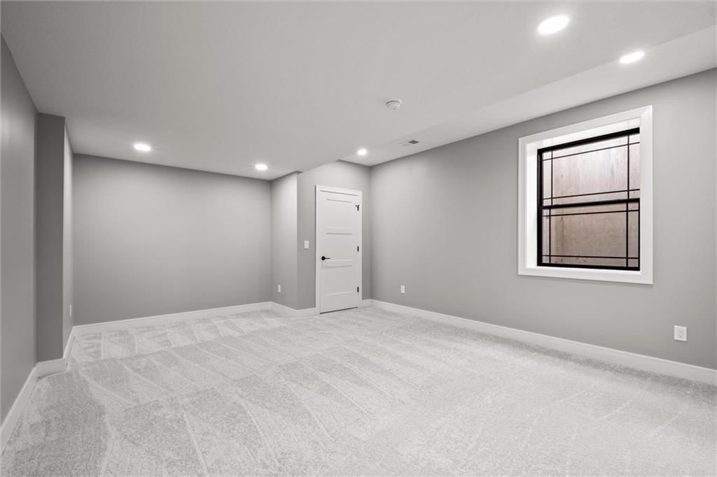 10213 Countryside Drive — photo 43