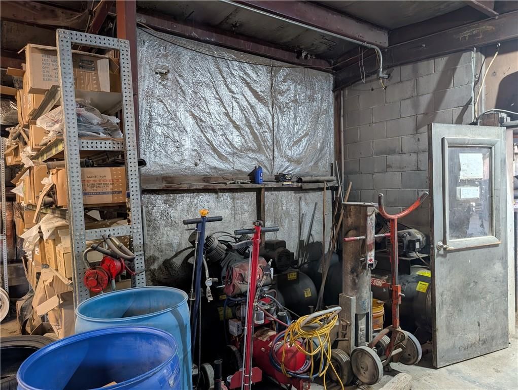 506 S 10th Street — photo 18