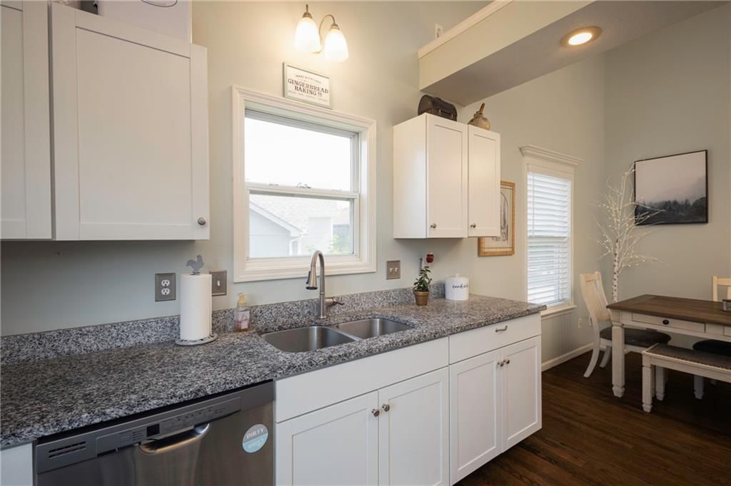11432 N Ewing Avenue — photo 16
