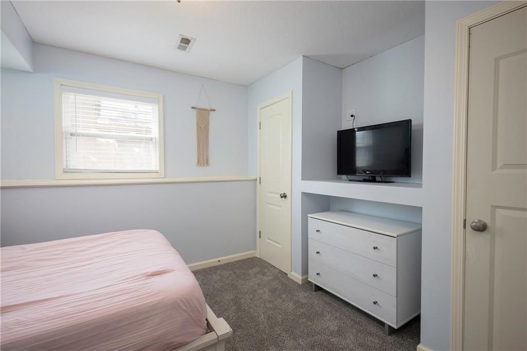 11432 N Ewing Avenue — photo 30