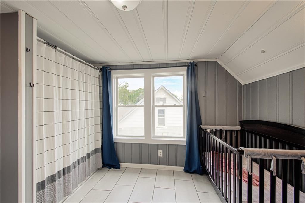 114 S Myrtle Avenue — photo 17