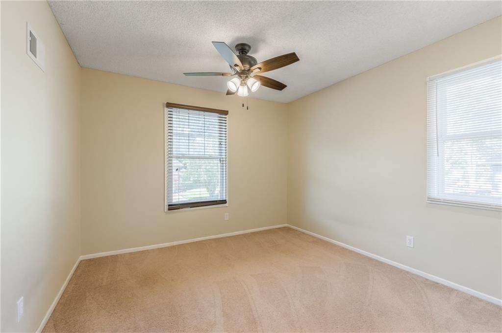 Photo 23 of 28 - 6709 E 126th Street