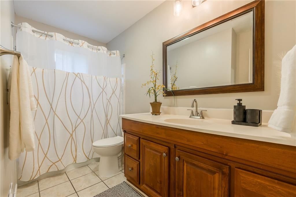 Photo 25 of 28 - 6709 E 126th Street