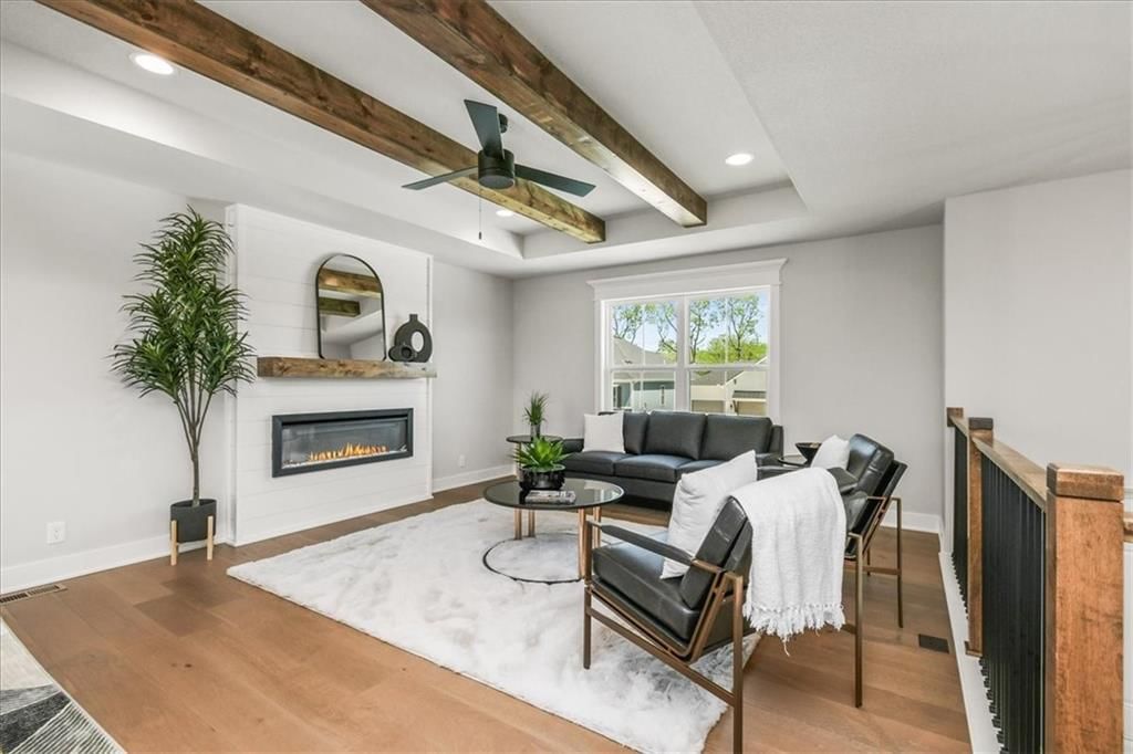 4205 SE Adams Drive — photo 5