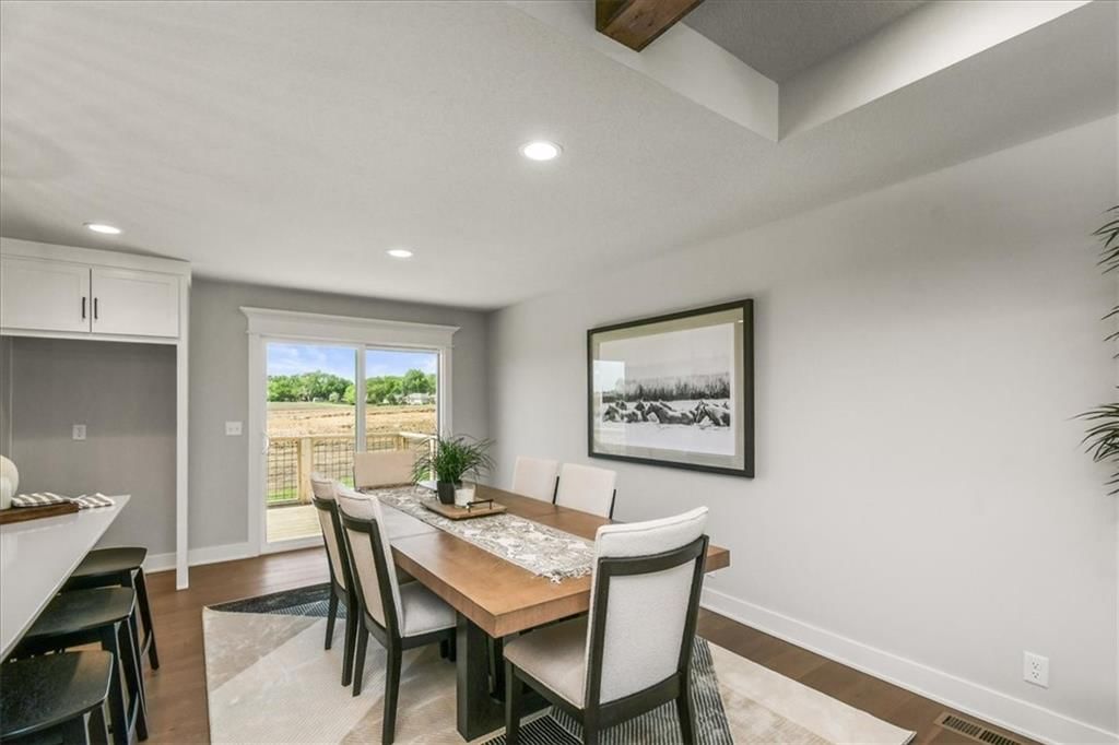 4205 SE Adams Drive — photo 9