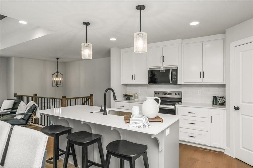 4205 SE Adams Drive — photo 12
