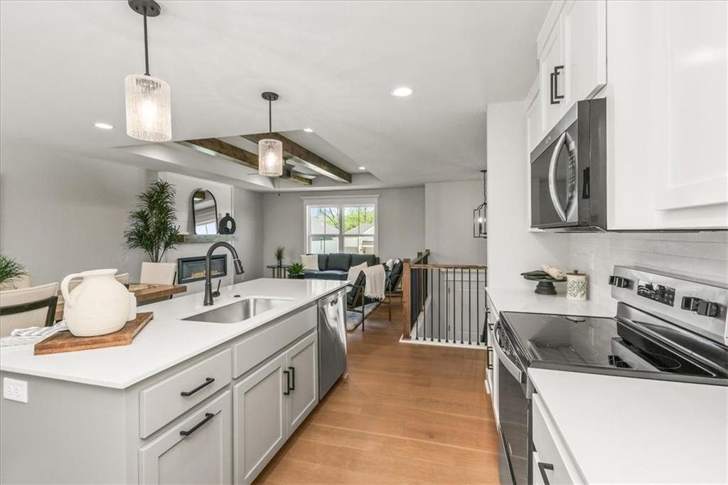 4205 SE Adams Drive — photo 14