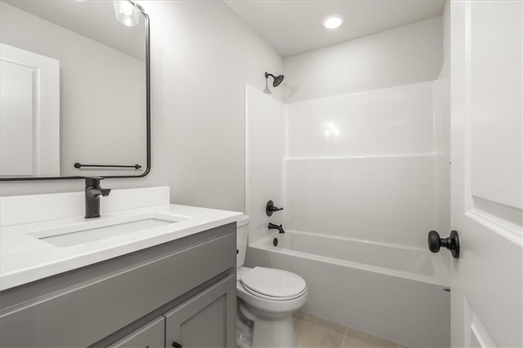 4205 SE Adams Drive — photo 26