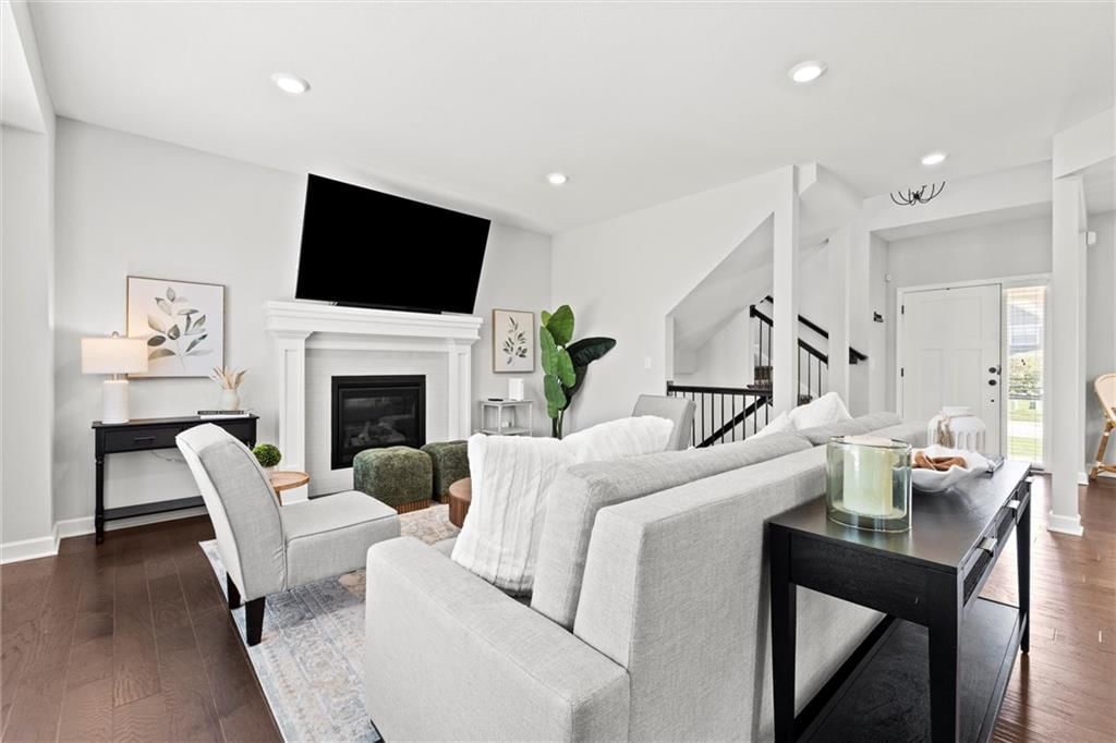 16728 W 170th Court — photo 7